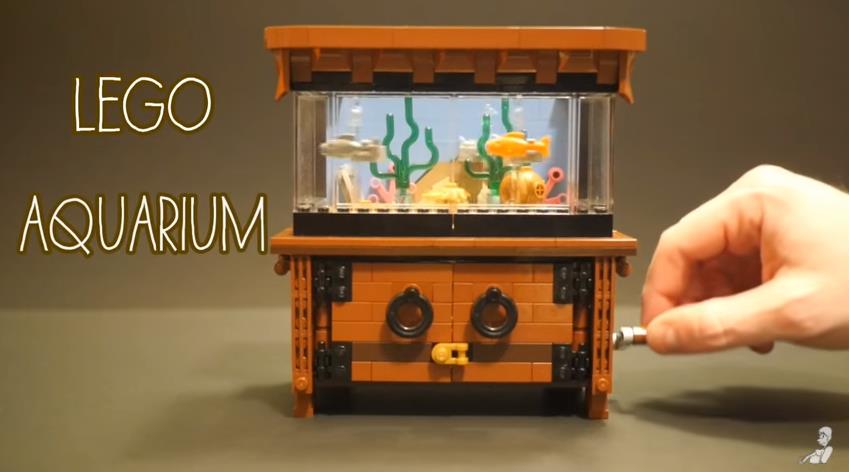 geekologie.com a-crank-powered-lego-aquarium-with-fish.jpg