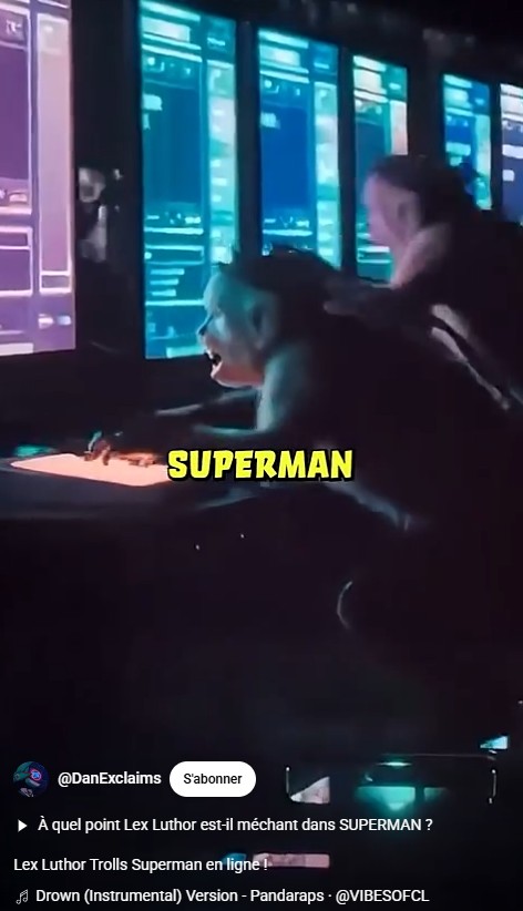 DanExclaims - Lex Luthor Trolls Superman en ligne