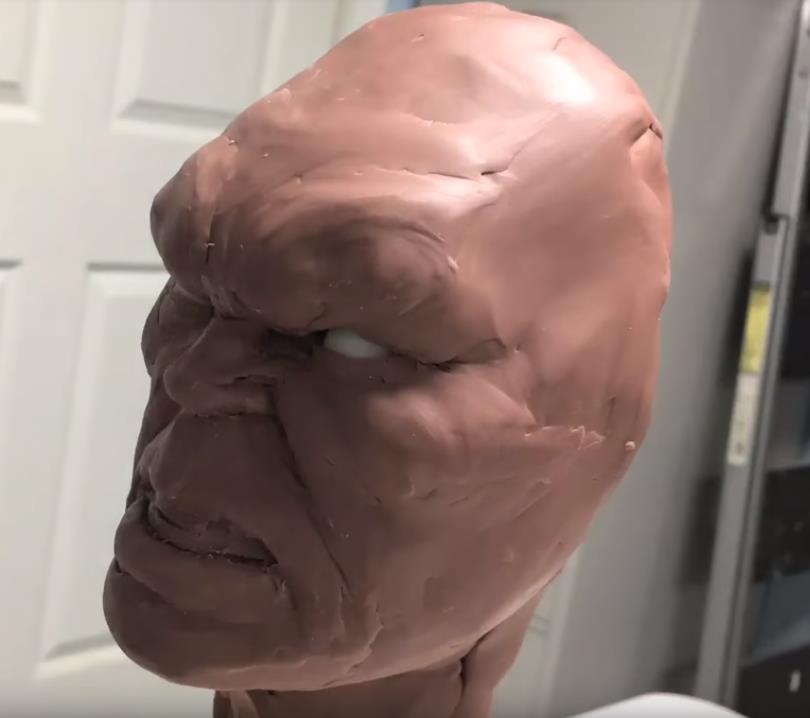 Hulk Sculpture Timelapse - Thor Ragnarok.jpg