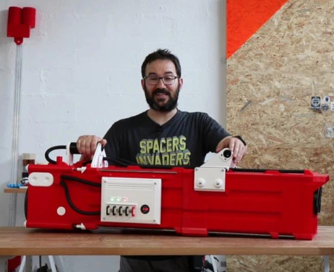 hackaday.com nerf-gatling-gun-is-terrifyingly-huge.jpg