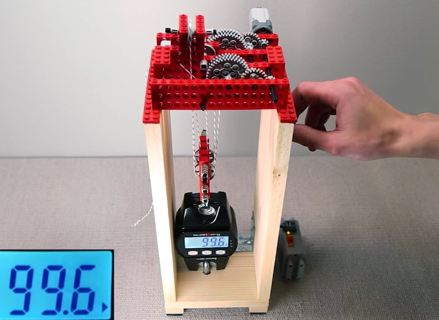 lego-motor-lifting-system.jpg