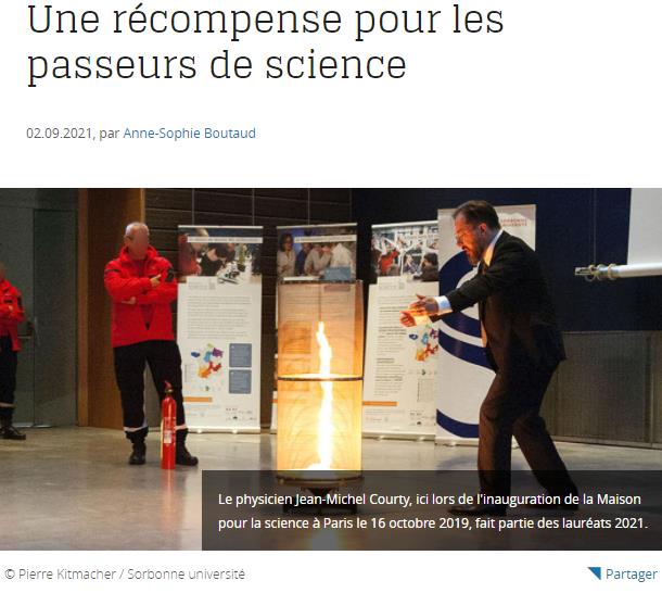 lejournal.cnrs.fr une-recompense-pour-les-passeurs-de-science.jpg