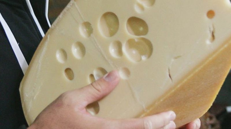 morceau-d-emmental.jpg