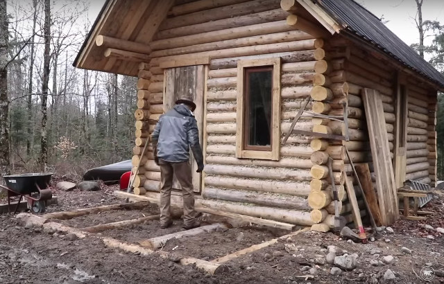 one-man-timelapse-log-cabin-build.jpg