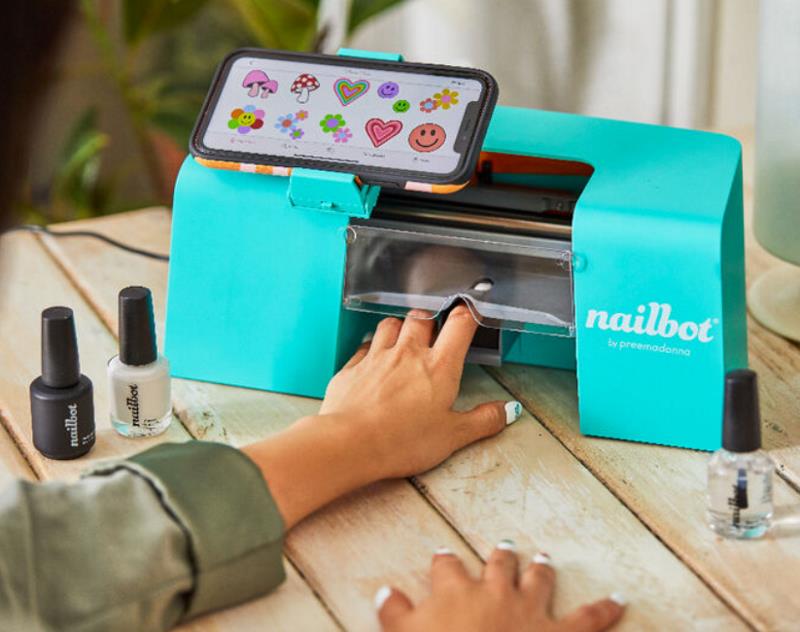 trendhunter.com nailbot.jpg