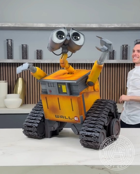 Amaury Guichon - Chocolate WALL-E