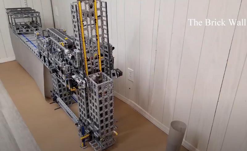 The Brick Wall - Lego Bridge Factory - Arfy'z tranche du Net
