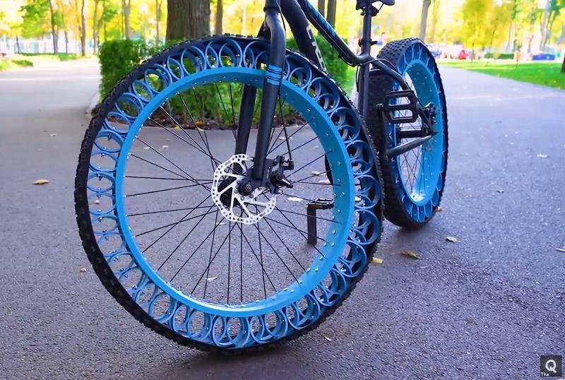 youtube.com The Q - joli hack - Insane Airless Tires.jpg